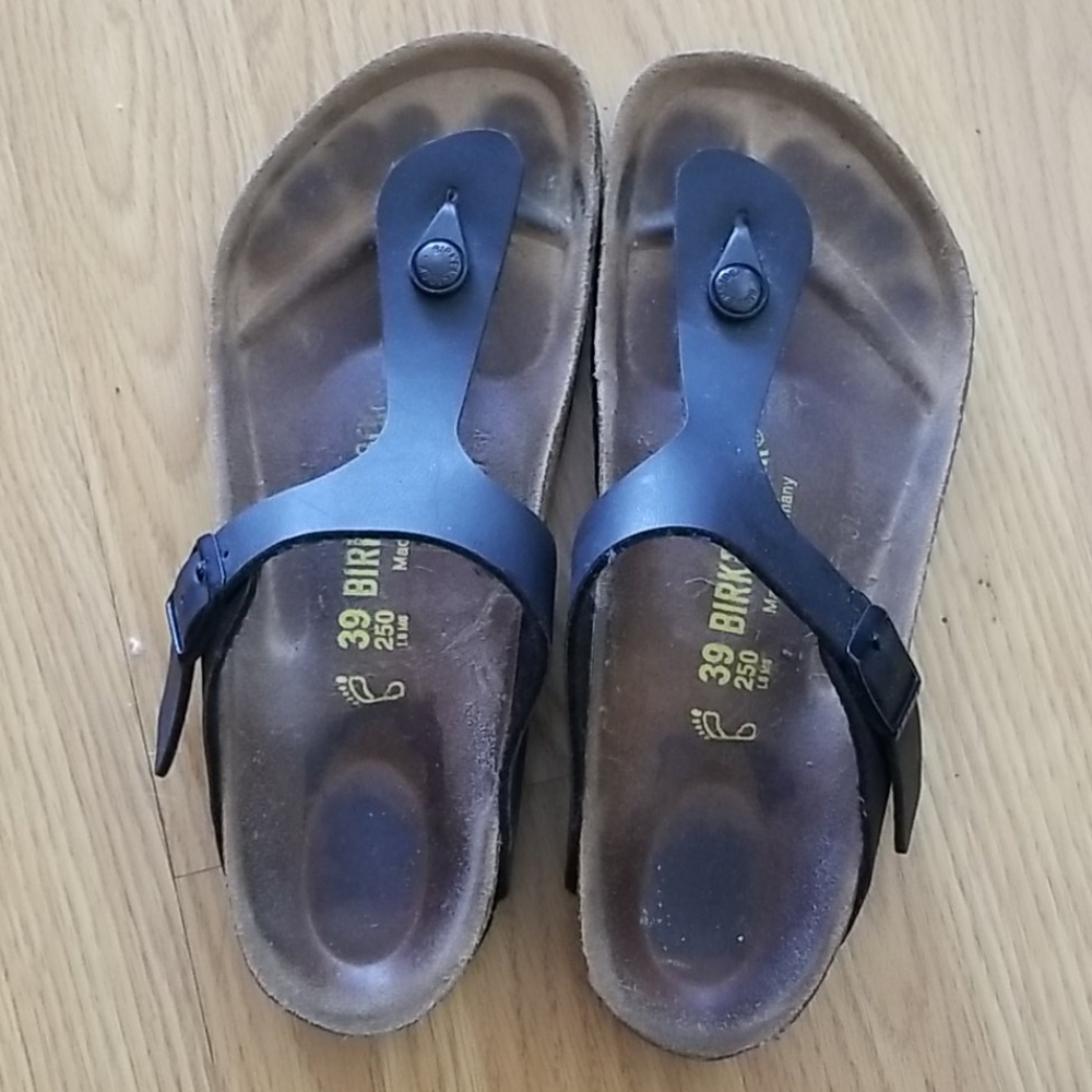 Birkenstocks ♡ - Picture 2 of 3